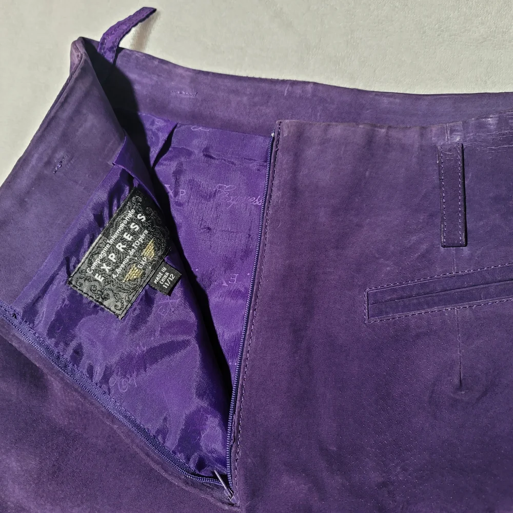Vintage Express Purple Suede Skirt - Picture 9 of 12